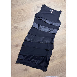 ADRIANNA PAPELL Size 6 Womens Black Cocktail Dress